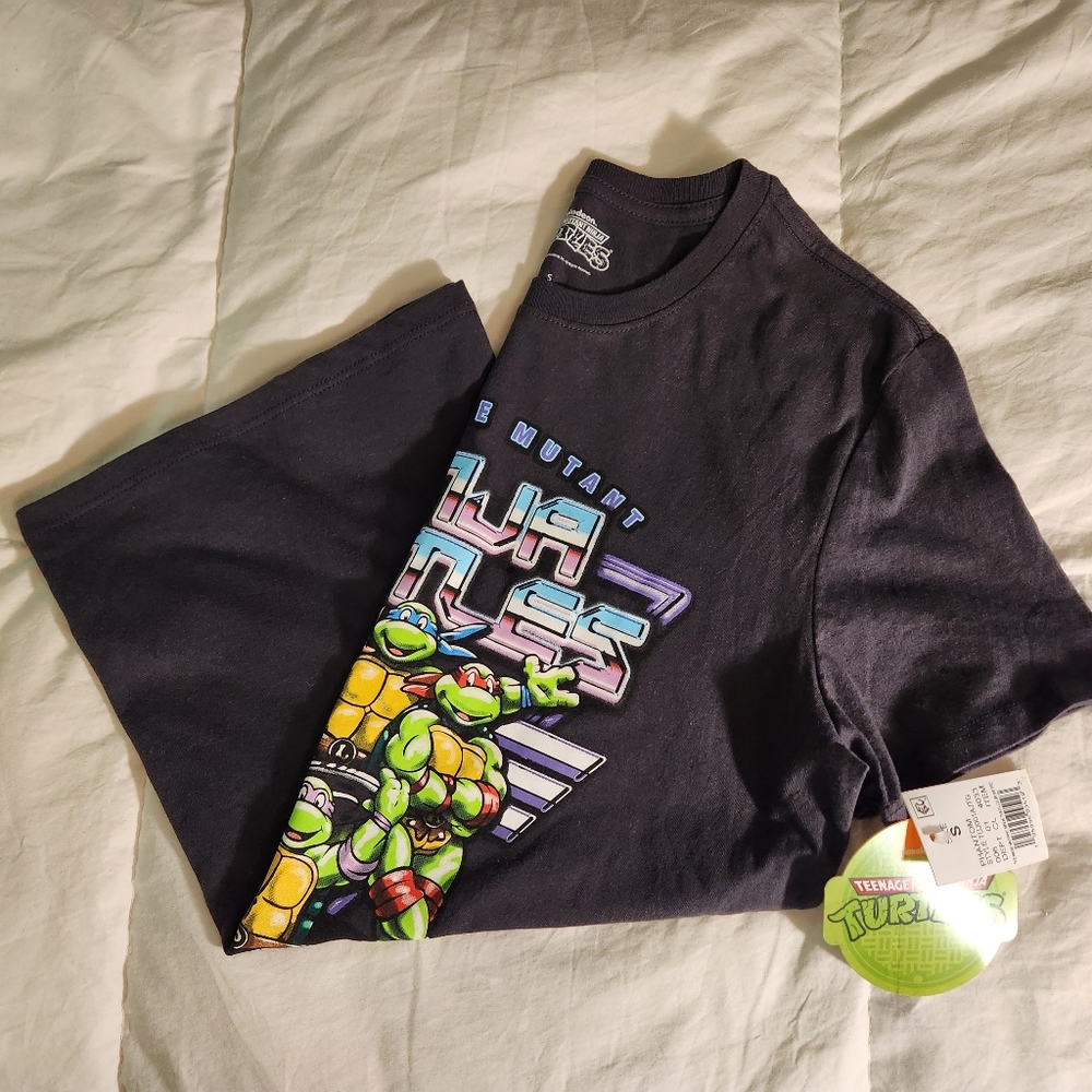 NWT women's Teenage Mutant Ninja T shirt